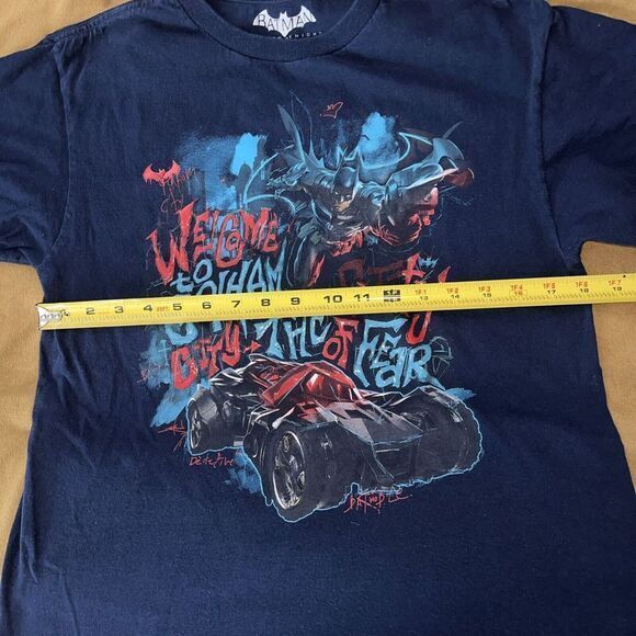 Licensed Batman Welcome To Gotham City Youth X-Large T-Shirt Comic Con Twitch Co - Picture 13 of 16